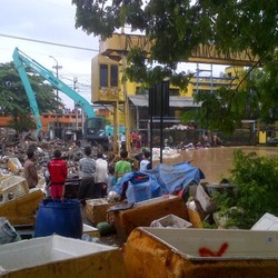 Ini Call Center Posko Banjir di Jakarta