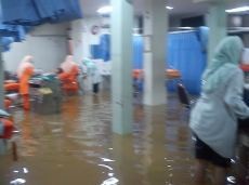  Rumah Sakit Islam Cempaka Putih Kebanjiran, Pelayanan Tetap Berjalan