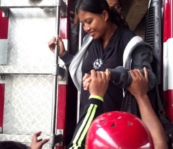 Numpang Mobil Damkar, Ibu Hamil: Terimakasih, Damkar