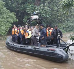 SBY: Pak Jokowi, Atasilah Rumah di Bantaran Kali Ciliwung