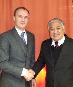 Din Syamsuddin Jumpa Wamenlu Kosovo di Helsinki