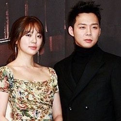Yoochun & Yoon Eun Hye Hadiahkan Trip ke Thailand untuk Seluruh Kru Drama