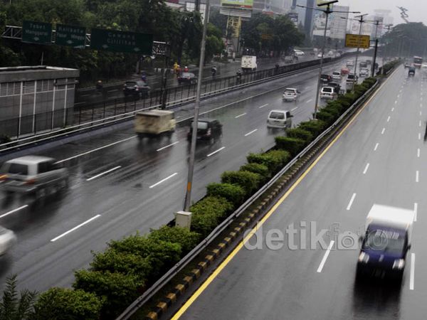 Jakarta Nyaris Lumpuh