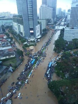 DKI dan Sekitarnya Terendam Banjir, Agus Marto Waspada Harga Barang Melonjak