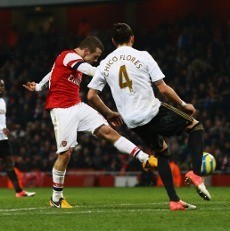 Wilshere Bawa Arsenal Singkirkan Swansea