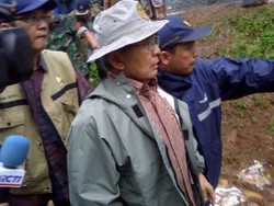 Tinjau Tanggul Jebol Latuharhary, Djokir Bertemu Jokowi