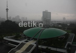 DPR Buka Posko Bantuan untuk Korban Banjir