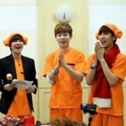 Jeongmin Boyfriend Nangis di Sauna