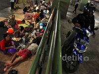 Grand Indonesia Banjir Pengungsi