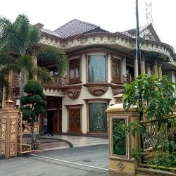 Rumah Nassar & Muzdhalifah Dijaga 9 Polisi Berpakaian Preman