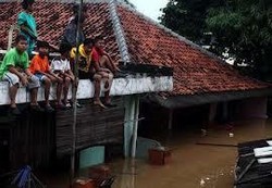  Harta Rakyat Hilang Rp 5 Triliun Karena Banjir, Pemerintah Tak Peduli!