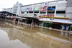 Pengusaha Mal Bantah Jadi Salah Satu Biang Kerok Banjir di Jakarta