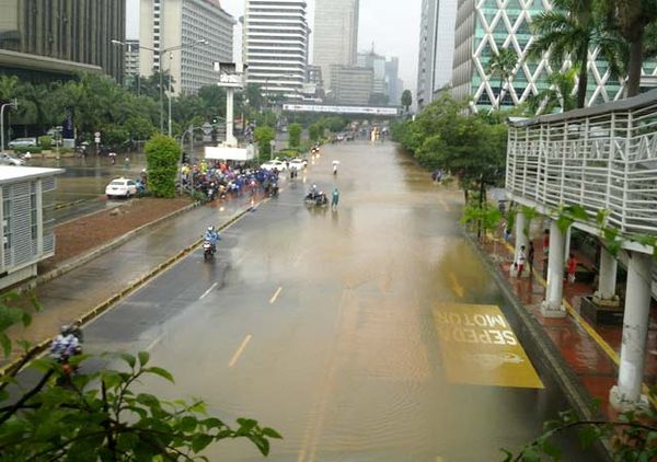 Banjir Rendam Thamrin