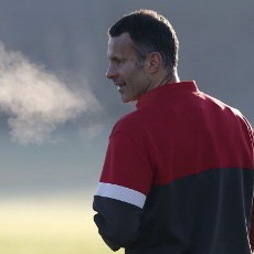 Fokus ke Pertandingan, Giggs Belum Pikirkan Kontrak Baru