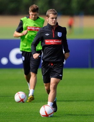 Wilshere Terinspirasi Gerrard