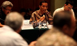 Terkait Banjir, Jokowi akan Evaluasi Keamanan Gedung Plaza UOB