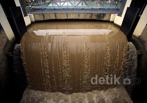 Pintu Air Kalimalang Bekasi Normal