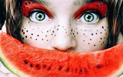 Wah, Ada Foto Wajah Bertema Sirsak, Semangka dan Jeruk!