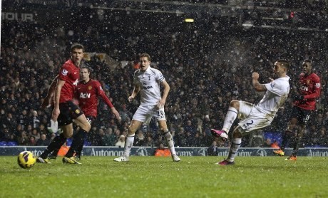 Gol Dempsey di Injury Time Buyarkan Kemenangan MU Gol Dempsey di Injury Time Buyarkan Kemenangan MU