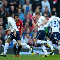 Tottenham Bidik Kemenangan Dobel atas Setan Merah