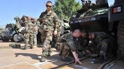 Militan Aljazair Ancam Serang Prancis & Negara Afrika yang Bantu Mali