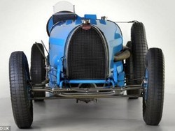 Bugatti Tua Ini Ditaksir Puluhan Miliar