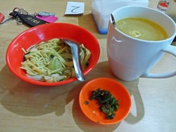 Wisatawan Wajib Coba! Mie Ongklok, Ramen Ala Jawa