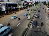 Flyover Kampung Melayu Ramai Lancar