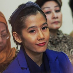 Ardina Rasti Berharap Eza Gionino Segera Ditahan