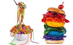 Wah, Ada Burger dan Spaghetti Rainbow!