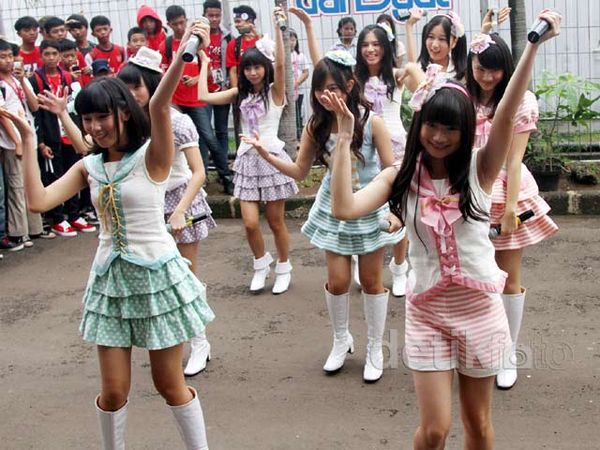 Aksi Penuh Ceria JKT48