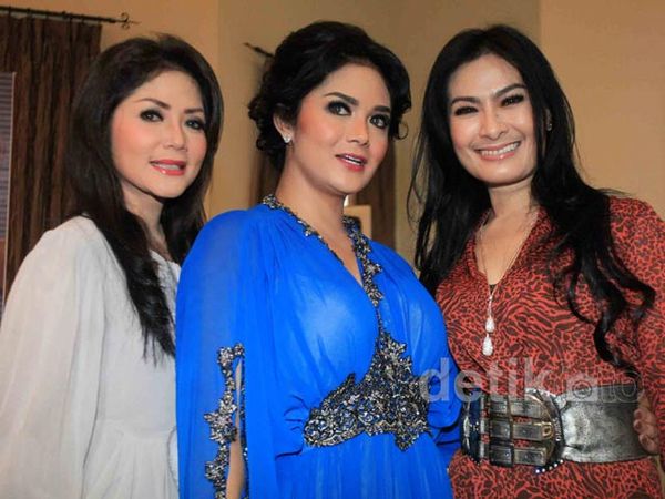 Keakraban Krisdayanti, Kristina & Iis Dahlia