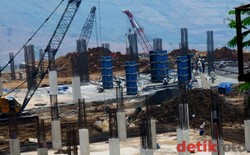 Pejabat Kemenpora & Konsultan Proyek Diperiksa untuk Kasus Hambalang