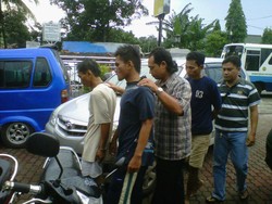 Edan! Satu Keluarga Bandar Sabu Diringkus Polisi di Depok