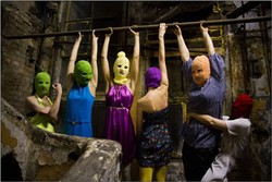 Anggota Pussy Riot Diwawancara via Skype di Festival Film Sundance