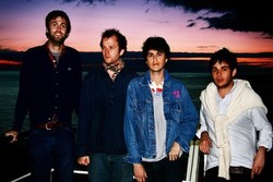Album Baru Vampire Weekend Hampir Rampung