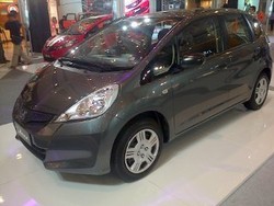 Jazz Murah Ancam Honda Brio?