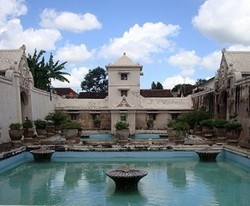 Dianggap Mahal, Yogyakarta Mulai Ditinggal Turis Asing