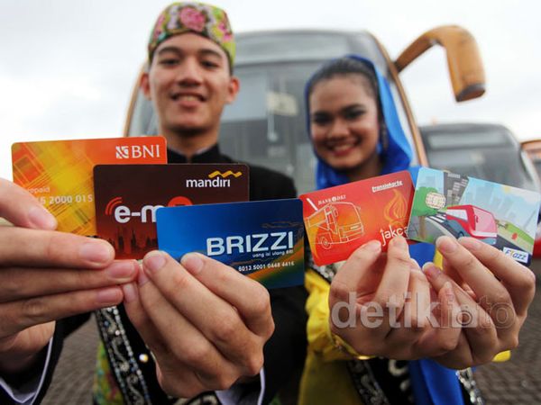 e-Ticketing Bus TransJ Diluncurkan