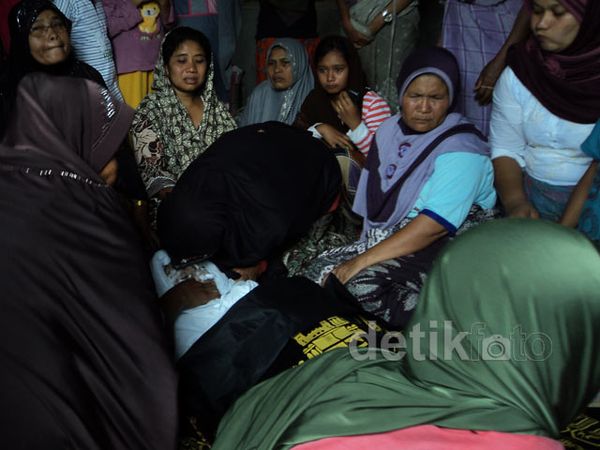 Korban Tewas Gempa Aceh