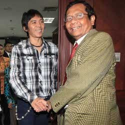 Sering Dilarang Konser, Slank Ngadu ke MK
