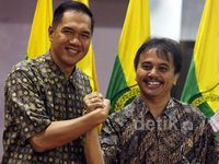 Roy Suryo Tinjau Pelatnas Bulutangkis Cipayung