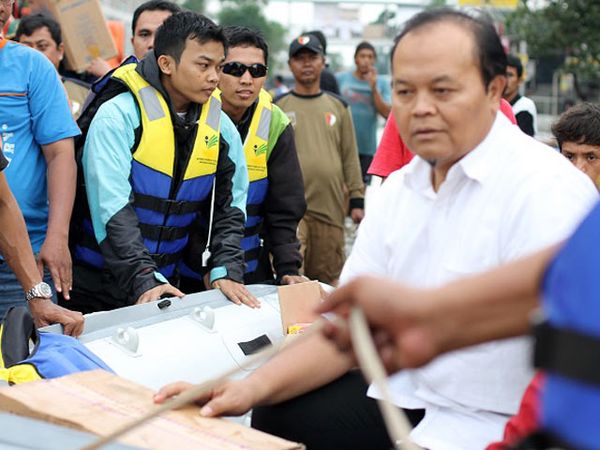 HNW Kunjungi Korban Banjir