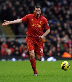 Carragher Kecewa Jarang Dimainkan