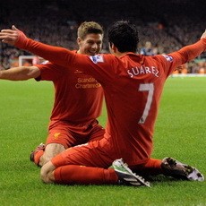 Gerrard: Demi Suarez, Liverpool Harus Finis Empat Besar