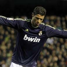 Sebelum ke MU, Ronaldo Pernah Ditawarkan pada Barcelona