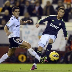 Valencia Isyaratkan Takkan Bermain Terbuka