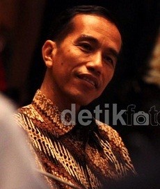  Resmikan Panti Sosial, Jokowi Beri Kursi Roda & Drum