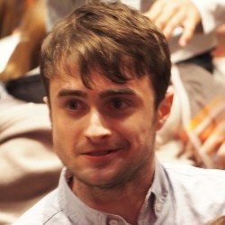 Daniel Radcliffe Bicara tentang Adegan Homoerotik di Kill Your Darlings