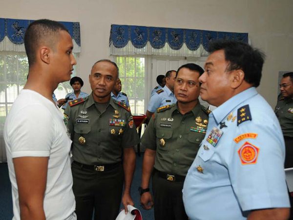 TNI Rekrut 16 Calon Perwira Penerbang